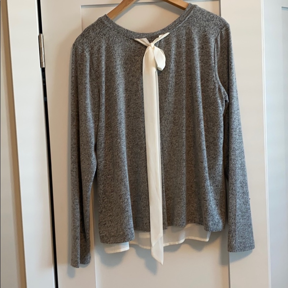 Bobeau sweater. - Picture 3 of 4